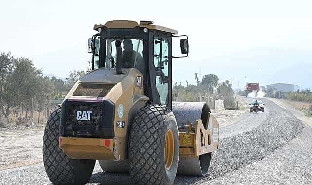 buyuksehir turgutluda 10 kilometrelik sathi kaplama calismasini tamamladi