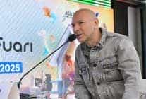 demir demirkan bu kez edebiyat sahnesinde hayranlari ile bulustu