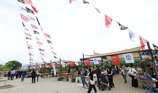 efes tarlasi yasam koyunde uretici pazari acildi