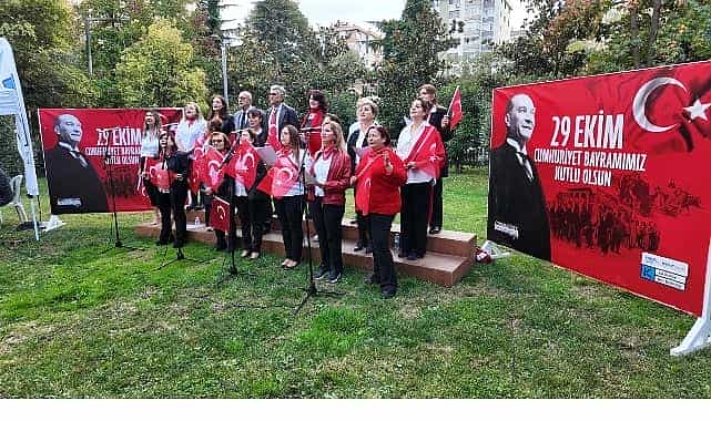 kadikoyde cumhuriyet bayrami coskusu