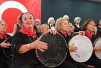 seferihisarda 29 ekim cumhuriyet balosunda cosku dolu gece