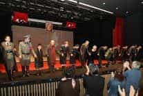 yasamak mi yoksa olmek mi atasehirde seyirciyle bulustu