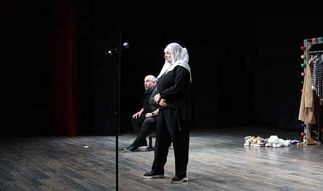 aydin buyuksehir belediyesi sehir tiyatrolarinda yeni sezon basladi