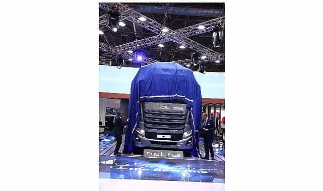 bmc yeni nesil kamyonlariyla solutrans 2025te sahnede