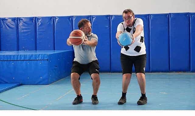 cesme belediyesinden ozel gereksinimli cocuklara engelsiz spor egitimleri