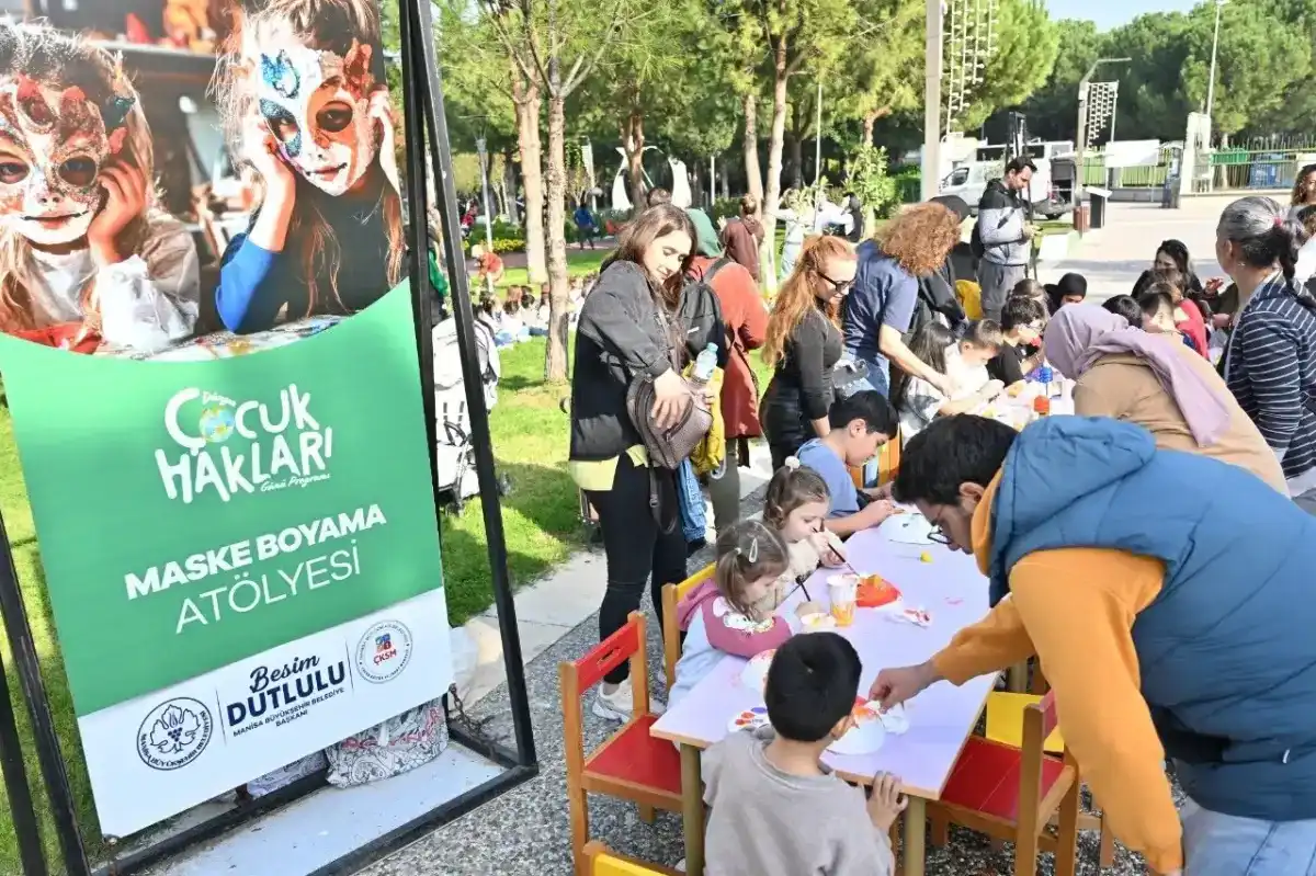 Manisalı Minikler, Çocuk Haklarını Oyunla Keşfetti 1 Manisalı Minikler, Çocuk Haklarını Oyunla Keşfetti