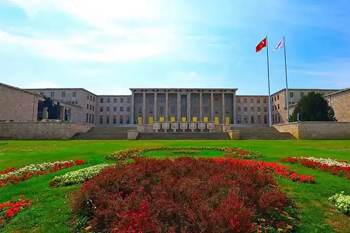 TBMM Bu Hafta Yoğun Gündemiyle Toplanıyor