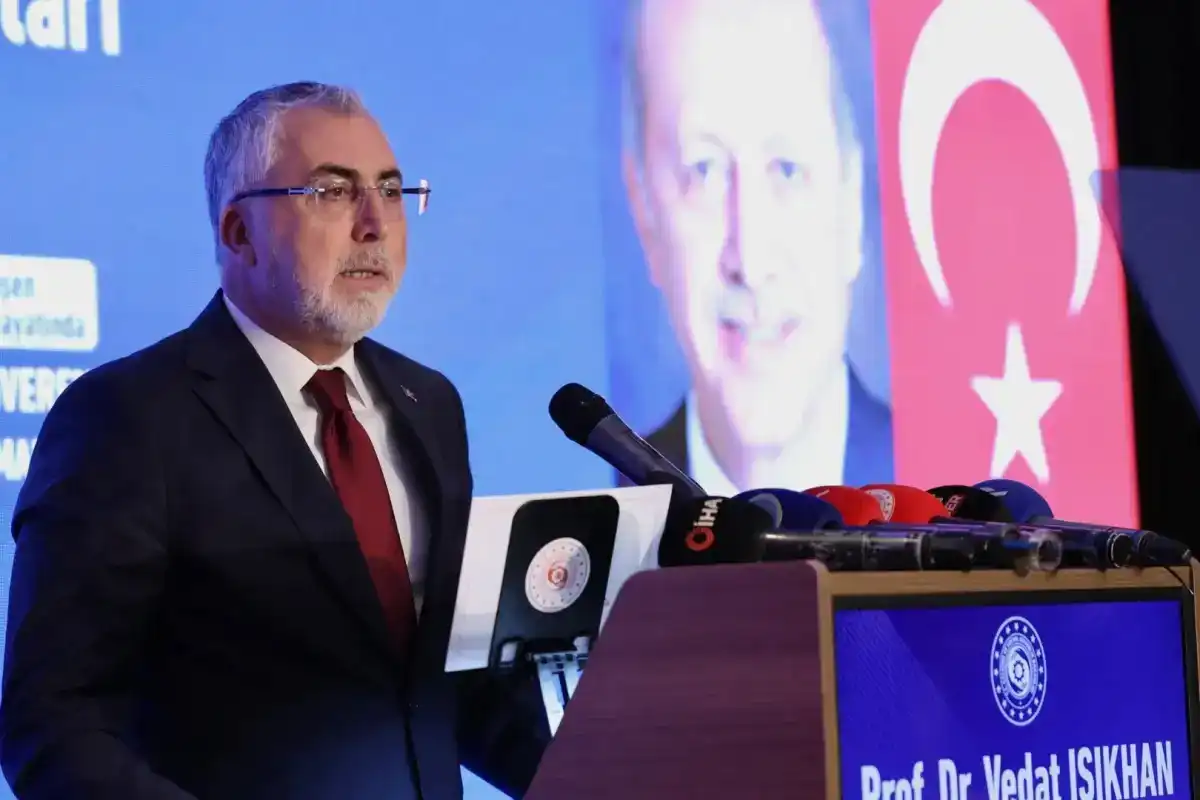 Bakan Işıkhan: Yeşil ve Dijital Dönüşümde İşçi ile İşveren El Ele