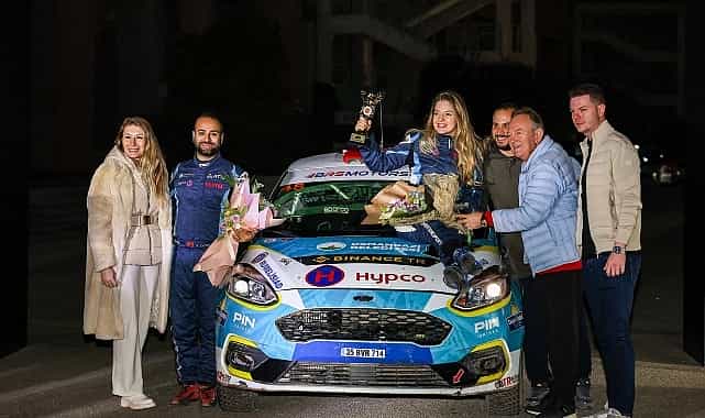 osmangazinin gururu istanbul rallisinde podyuma cikti