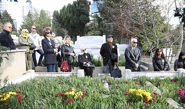 usta sanatci kerem yilmazer mezari basinda anildi