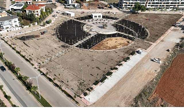 buyuksehir belediyesinden dosemealtina 14 bin metrekarelik park