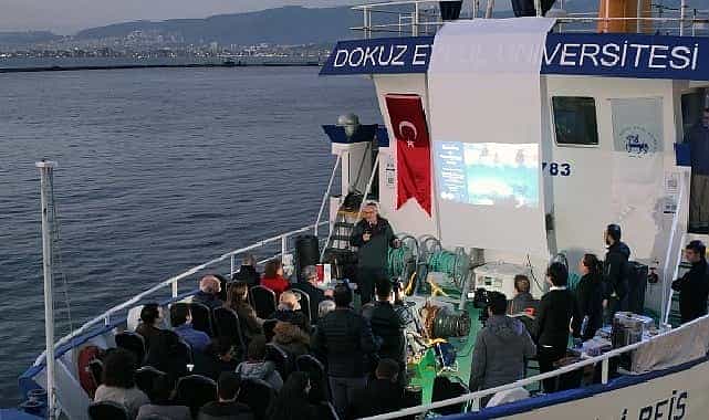 deu bilim kafe sohbetlerinin 4uncu bulusmasi koca piri reis gemisinde gerceklesti