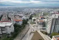 Esentepe’de Yol ve İstinat Duvarı Çalışmaları Sona Yaklaştı
