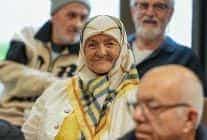 huzurevi sakinlerine yeni yil ziyareti