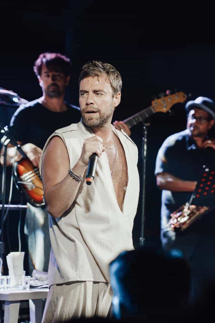 Murat Dalkılıç, Sahne ve Medya Yönetimini Özgür Aras’a Devretti