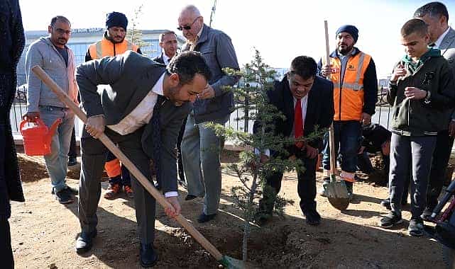 konya buyuksehir ozel ogrenciler fidan dikim etkinligi duzenledi