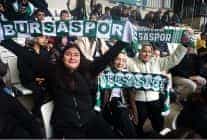 osmangazili cocuklar bursaspor coskusunu tribunde yasadi