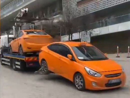 BAKAN YERLIKAYA ANKARADA YAYA GECIDIND 1139139 338228