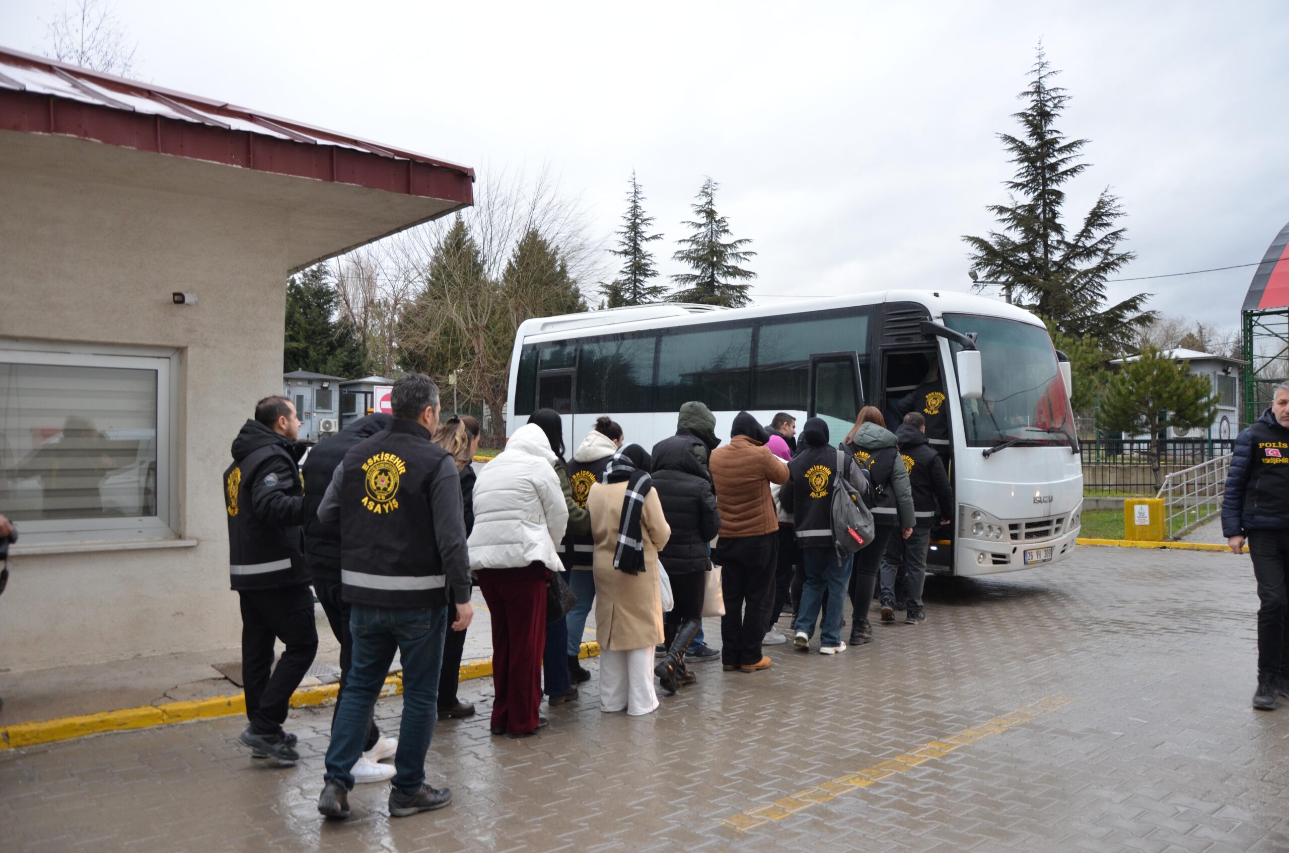 ESKISEHIR MERKEZLI FUHUS OPERASYONU 13 1141907 339067 scaled