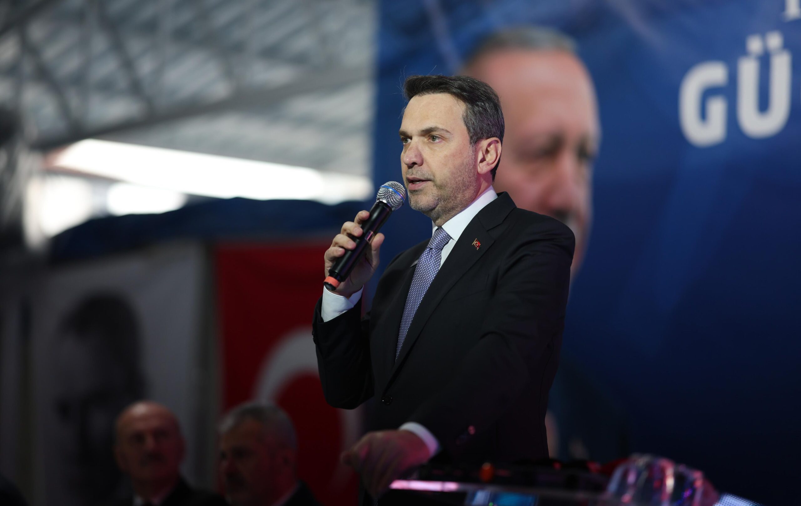 Bakan Bayraktar Hedef Verdi: “2028’de 17 Milyon Hane Yerli Doğal Gazla Isınacak” 1 G 6zFjUXMAAsUkQ scaled