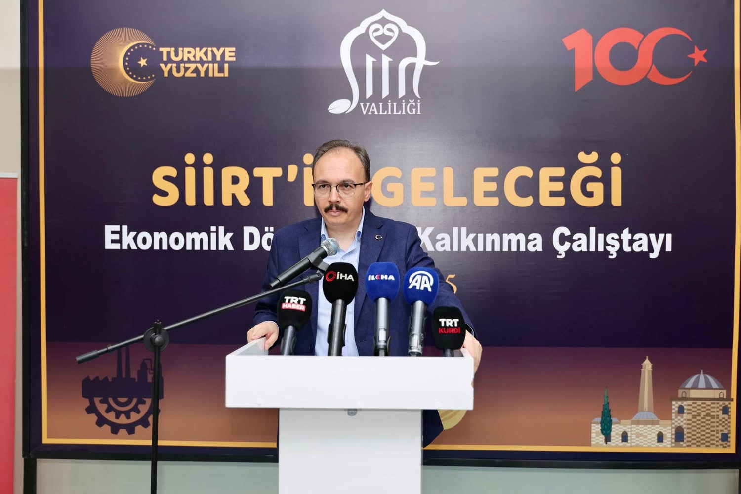 SİİRT’İN GELECEĞİ: EKONOMİK DÖNÜŞÜM VE KALKINMA ÇALIŞTAYI GERÇEKLEŞTİRİLDİ 1 IMG 6869