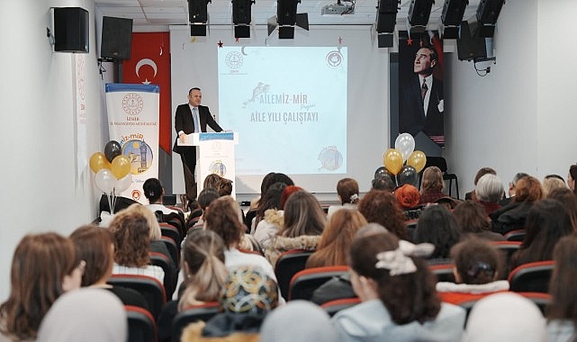 “Aile Yılı” Kapsamında Aileyi Merkeze Alan Çalıştay Karşıyaka’da Gerçekleştirildi 1 aile yili kapsaminda aileyi merkeze alan calistay karsiyakada gerceklestirildi
