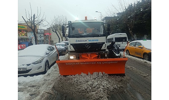 bagcilar belediyesi karla mucadele timi sahada
