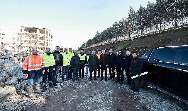 buyukakin sehrin temposuna durmadan calisarak yetisiyoruz