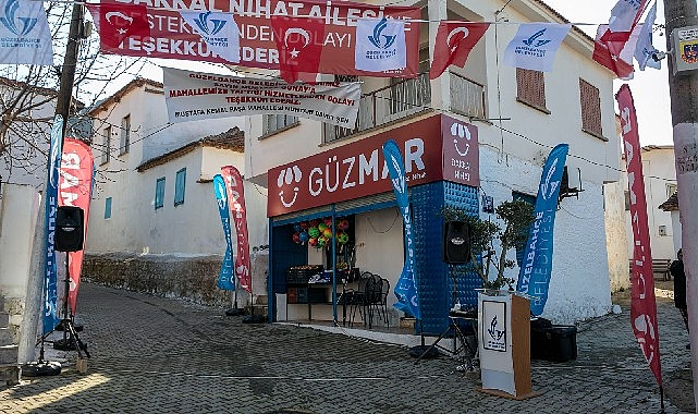 Güzelbahçe’de GÜZMAR Nihat Bakkal Açıldı 1 guzelbahcede guzmar nihat bakkal acildi