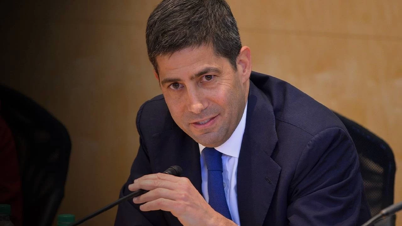 trumpin fed baskanligi icin aday gosterdigi kevin warsh kimdir pikf cover.webp