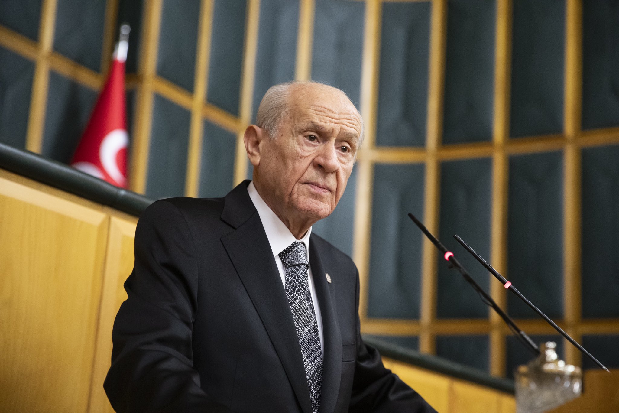 Devlet Bahçeli’den Erken Seçim Tartışmalarına Net Yanıt 1 BAHCELI SUCA KARISMAMIS KIM VARSA GELIP 951706 282505