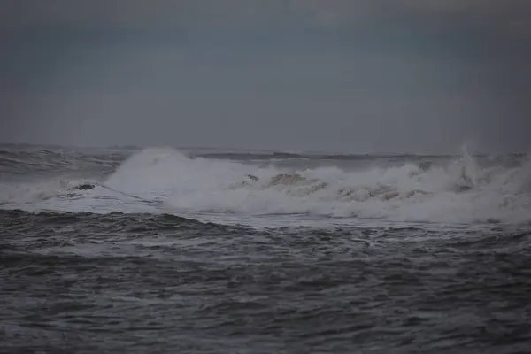 Meteorolojiden Dört Deniz İçin Fırtına Uyarısı 1 firtina 1.webp