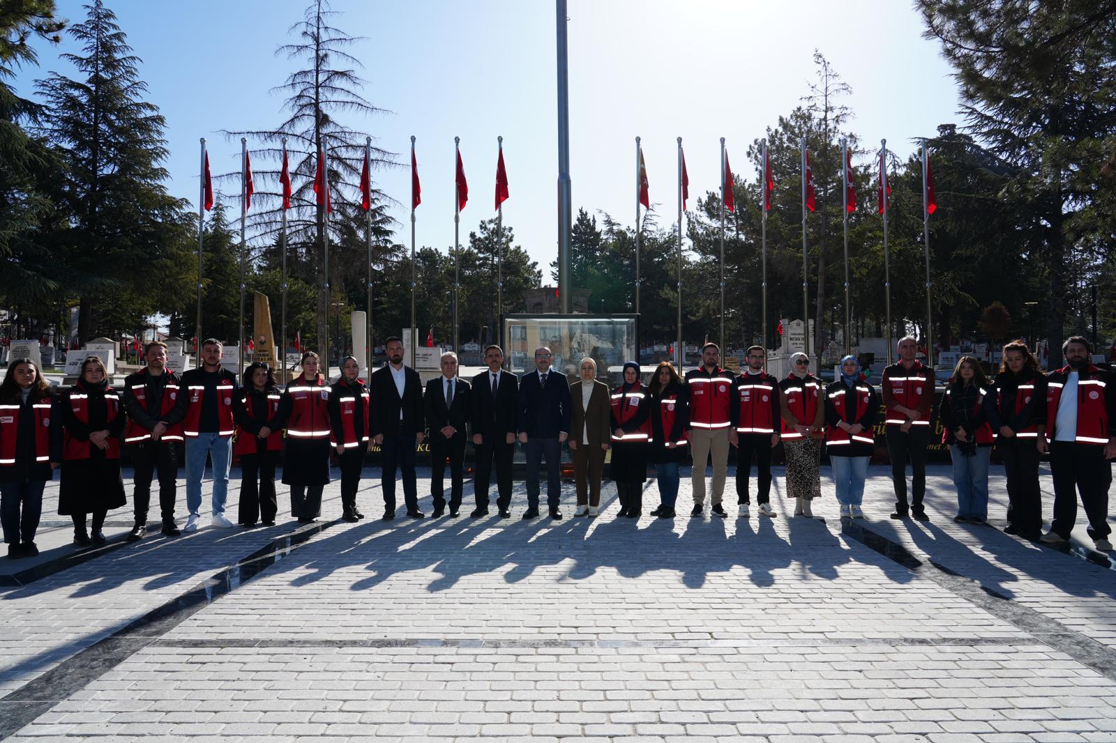 AILE VE SOSYAL HIZMETLER BAKANLIGINDAN 1212167 360462