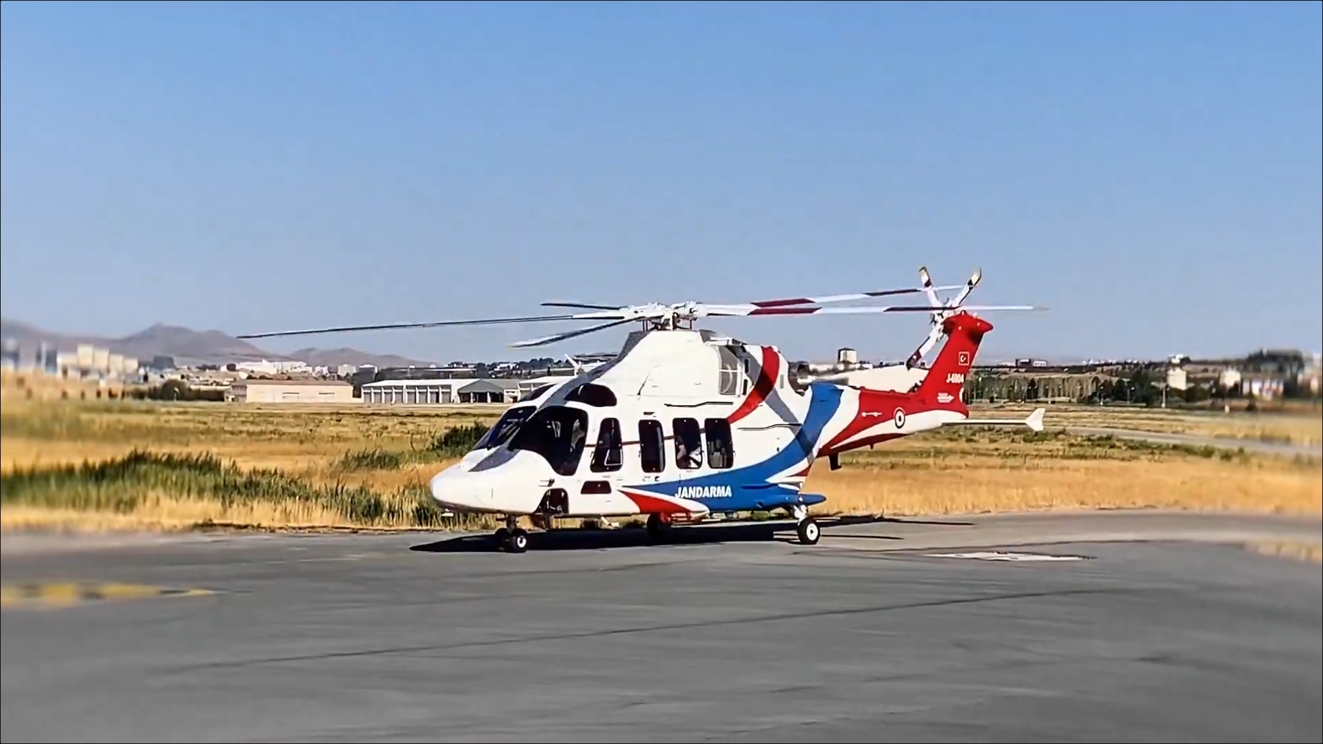 Sağlık Bakanlığına Yerli Teslimat: GÖKBEY Hava Ambulansları 6-8 Ay İçinde Havalanacak 1 4UNCU GOKBEY HELIKOPTERI JANDARMA GENEL 872697 259194