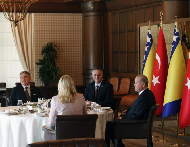 ADF bosna herkes uyeleri gorusmesi galeri