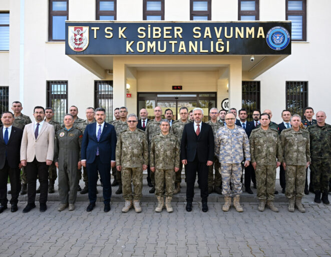GENELKURMAY BASKANI BAYRAKTAROGLU NATO 1277231 380104 scaled