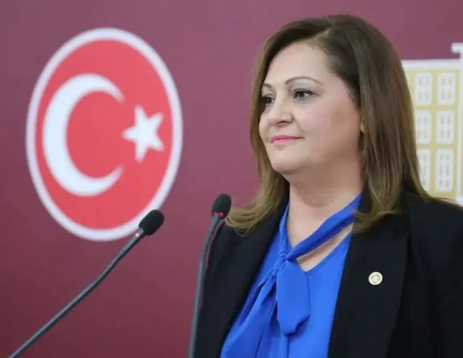 2695 burcu koksal kimdir nereli ve kac yasinda.webp