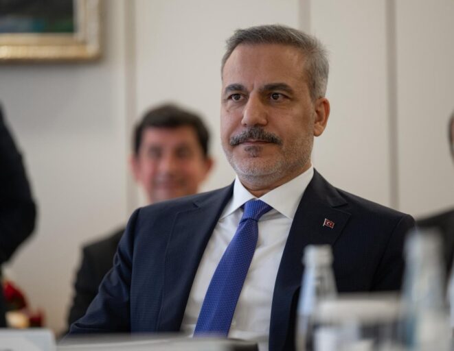 BAKAN FIDAN TURK DEVLETLERI TESKILATI D 1312919 390239