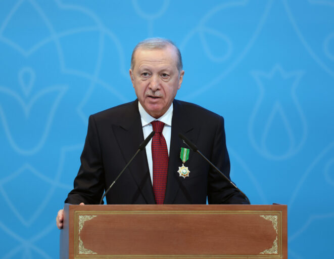 CUMHURBASKANI ERDOGAN DOGU BATI ORTA KO 1310566 389554 scaled