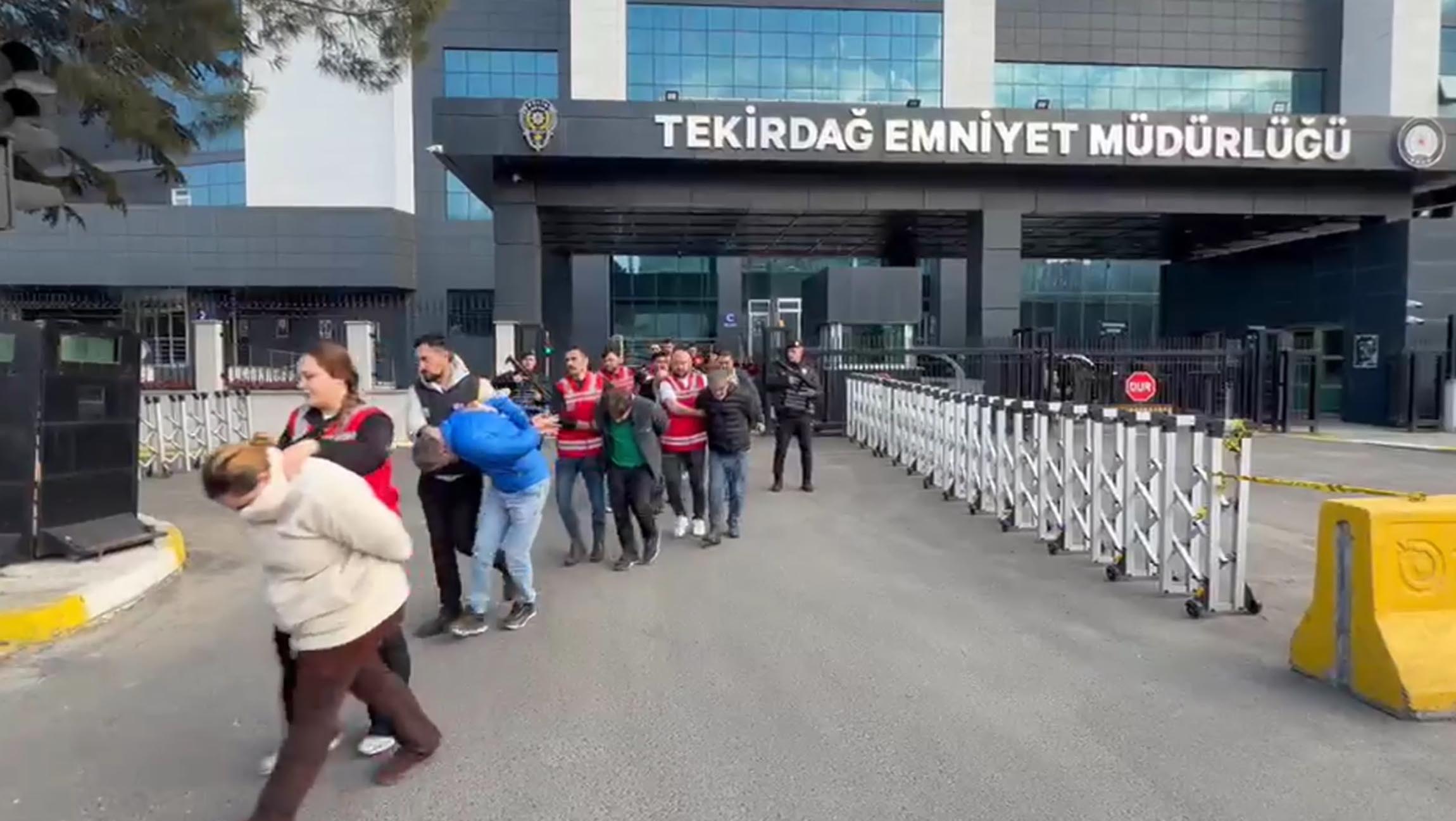 Tekirdağ’da Sosyal medya üzerinden fuhuş ağına darbe: 11 kişi tutuklandı 1 HIGiCI0X0AANftV