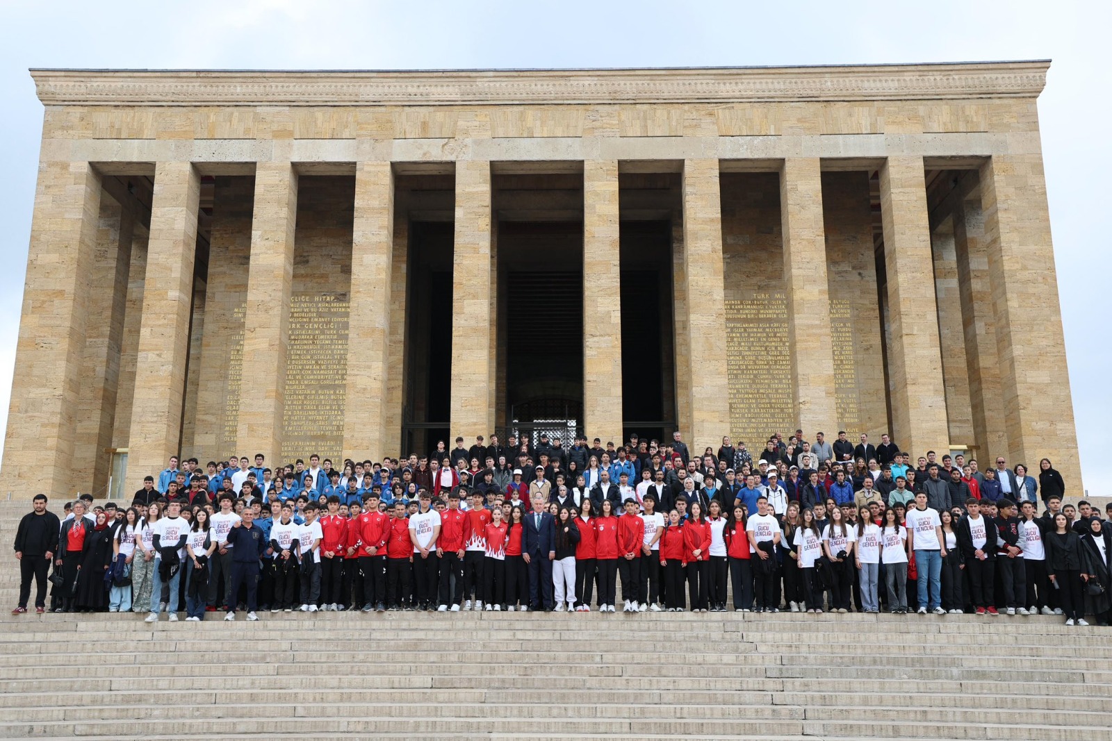 Bakan Bak ve Beraberindeki Heyetten Anıtkabir’e Ziyaret 1 WhatsApp Image 2026 05 15 at 10.54.12
