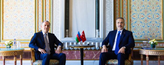 BAKAN FIDAN AZERBAYCAN DISISLERI BAKANI 1351825 401406 scaled