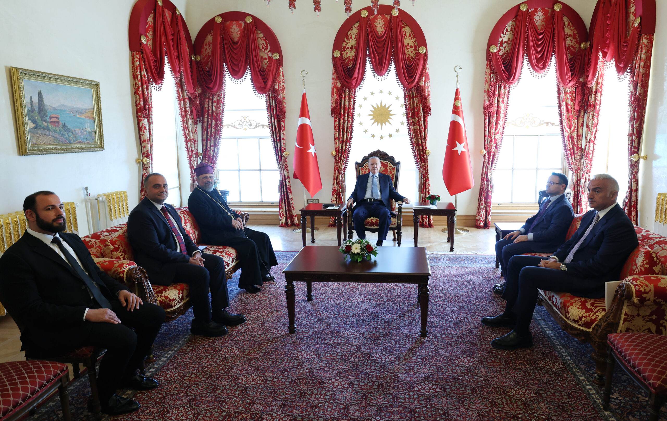 Cumhurbaşkanı Erdoğan, Türkiye Ermenileri Patriği Maşalyan’ı Kabul Etti 1 CUMHURBASKANI ERDOGAN SEVAN SIVACIOGLU 1352215 401502 scaled