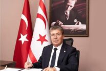 KKTC BASBAKANI USTELDEN 30 AGUSTOS ZAFE 1480244 440518
