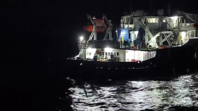 Kastamonu Açıklarında Su Alan Gemideki 13 Mürettebat Kurtarıldı 1
